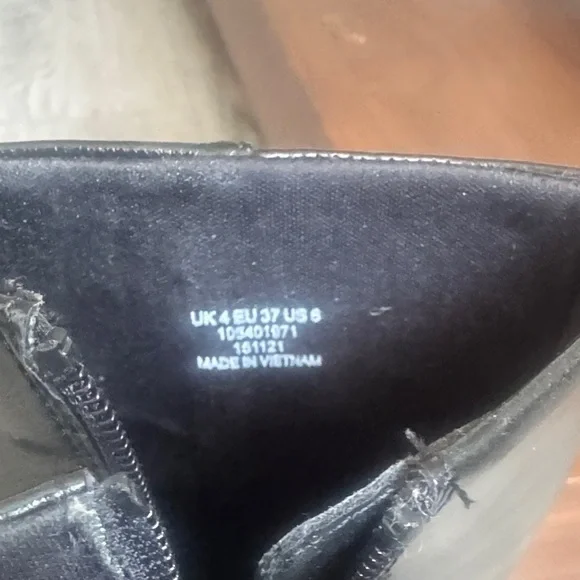 Patent Black Sexy Platform Ankle Boots - Picture 4 of 7